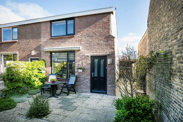 Woning Steenenstraat 55 Oud-Beijerland