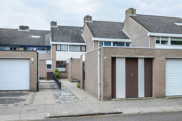 Woning Eleolietdijk 6 Roosendaal