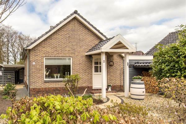Woning Vijverlaan 2 Harkstede