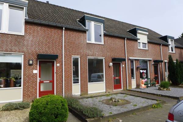 Woning Servaashof 21 Helden