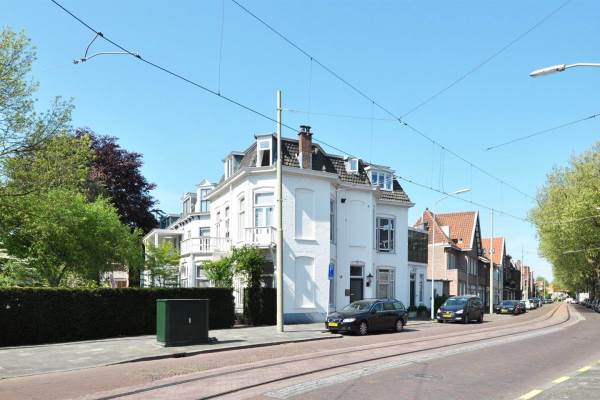 Woning Laan van Middenburg 2 Voorburg