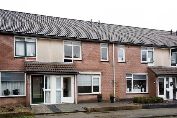 Woning Charlotte Köhlerstraat 93 Hengelo