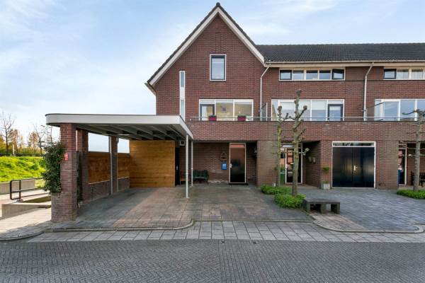 Woning Blauwgras 17 Houten