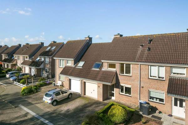 Woning Bennebroekstraat 27 Zaandam