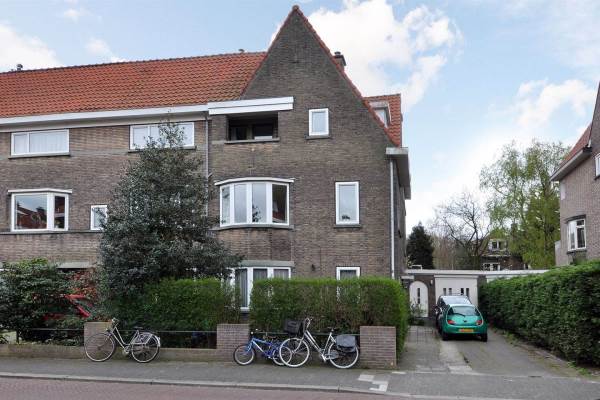 Woning Roelofsstraat 129 Den Haag