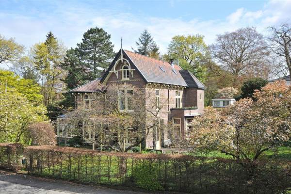 Woning Graaf Wichmanlaan 36 Bussum