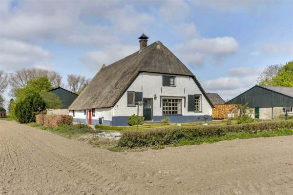 Woning Plakstraat 5* Winssen