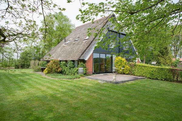 Woning Opperbuorren 1a Wijnjewoude