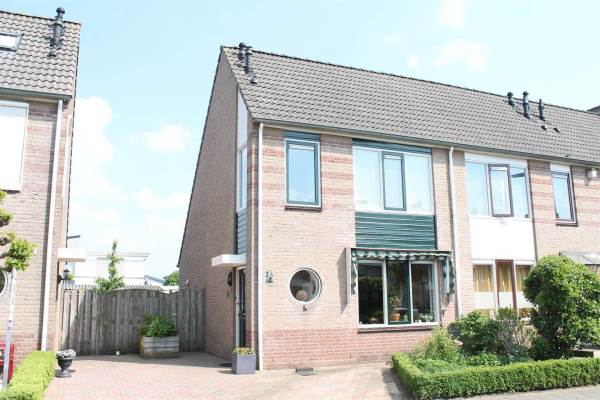 Woning F.J. Ebbensstraat 25 Tiel
