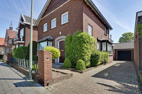 Woning Bredeweg 117 Roermond