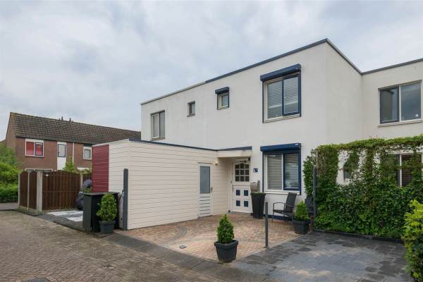 Woning Tijmdonk 106 Spijkenisse