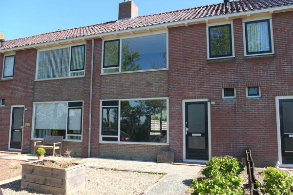 Woning Iniastrjitte 26 Wierum