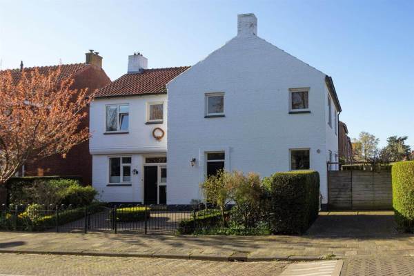 Woning Helmersstraat 11 Leeuwarden
