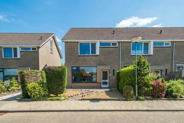 Woning Cactusstraat 6 Nieuwendijk