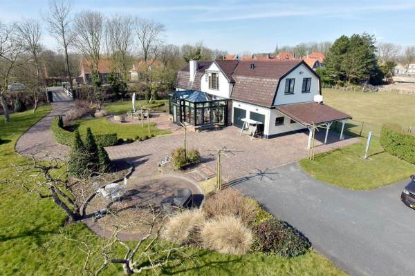 Woning Stationsweg 19 Heenvliet