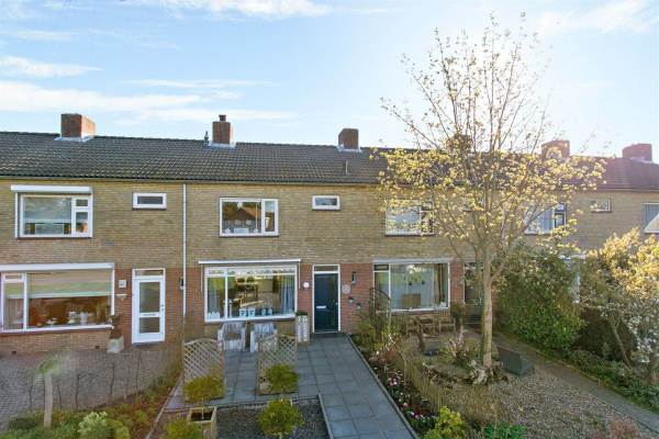 Woning Dr. Dreeslaan 75 Arkel