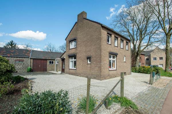 Woning Langsteeg 6 Sint Geertruid