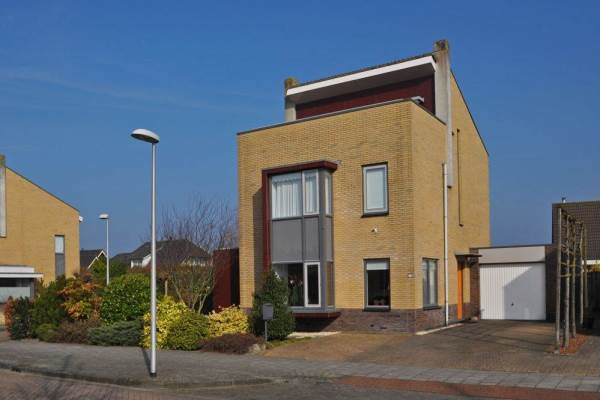 Woning Ruisvoorn 12 Hoogeveen
