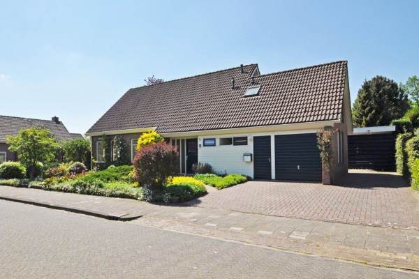 Woning Het Hoge Holt 43 Hoogeveen