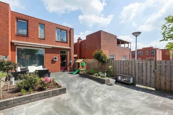 Woning Meidoornhof 22 De Lier