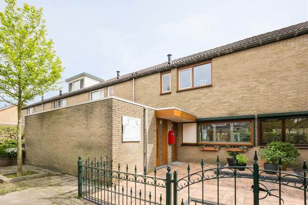 Woning Bilderdijkhof 10 Hellevoetsluis