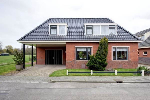 Woning Helpman 18 Warffum