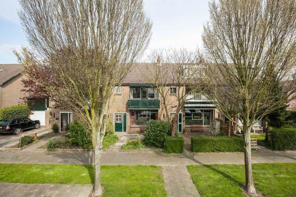 Woning Willem-Alexanderstraat 11 Piershil