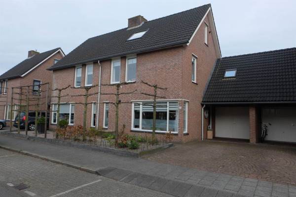 Woning Enclaveberg 34 Roosendaal