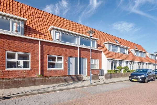 Woning John Lennonplein 49 Middelburg
