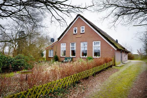 Woning Ossehaarseweg 1 Stieltjeskanaal
