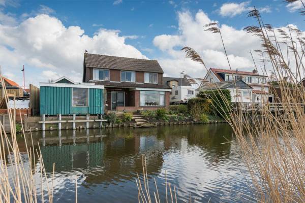 Woning Rijksstraatweg 45 Numansdorp