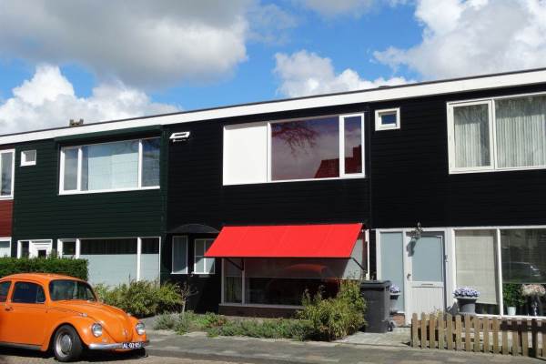 Woning v Leijdenstraat 8 Rockanje