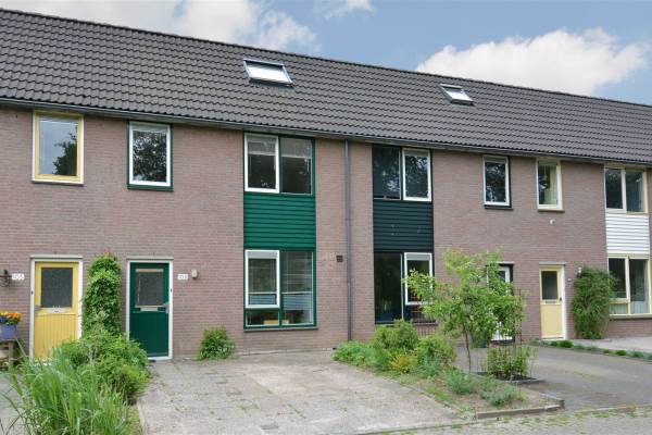 Woning Warenargaarde 106 Apeldoorn