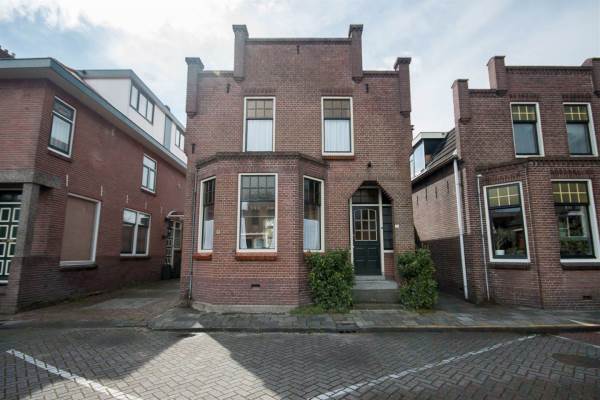 Woning Brugweg 31 Waddinxveen