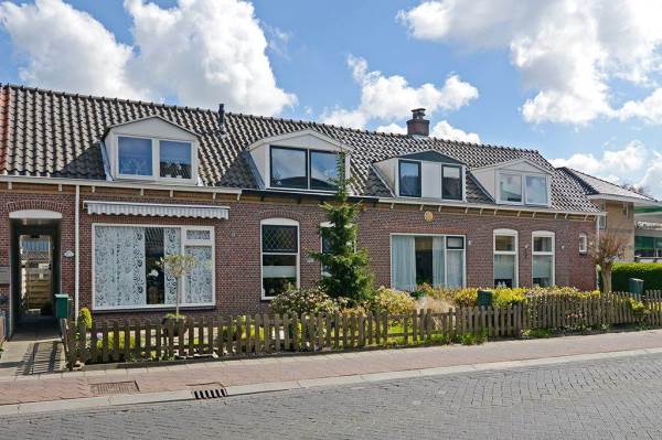 Woning Heulweg 104 Kwintsheul