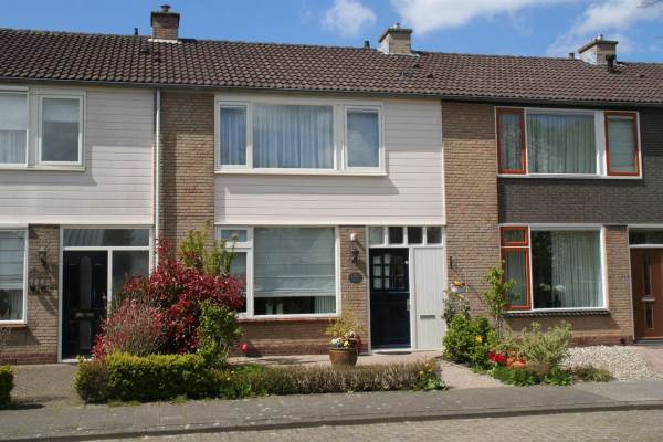 Woning Tulpstraat 36 Wijk en Aalburg