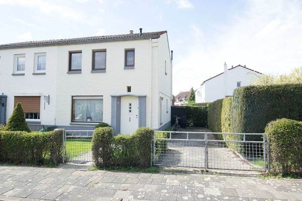 Woning Dr Poelsstraat 15 Valkenburg Lb