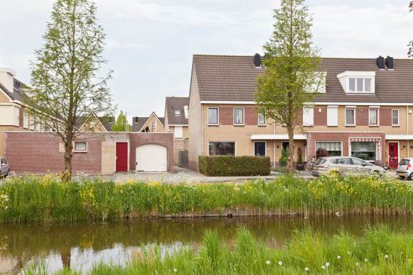 Woning Vincent van Goghstraat 15 Volendam
