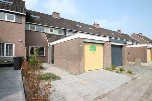 Woning Taniaburg 15 Leeuwarden