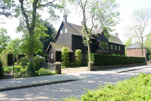 Woning Van Hogendorplaan 6 Velsen-Zuid