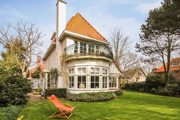 Woning Helmlaan 18 Wassenaar