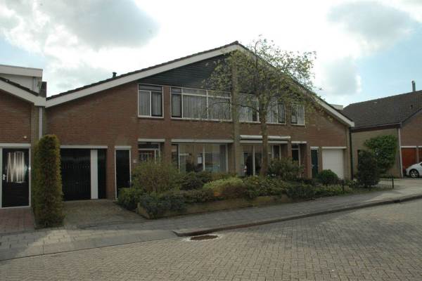 Woning Washingtonstraat 18 Oude-Tonge