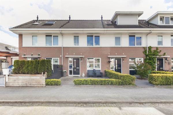 Woning Bachlaan 57 Nieuw-Vennep
