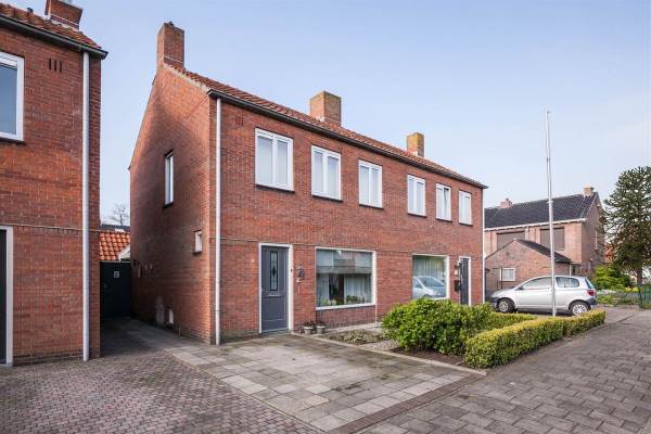 Woning Puttingstraat 4 Sint Jansteen