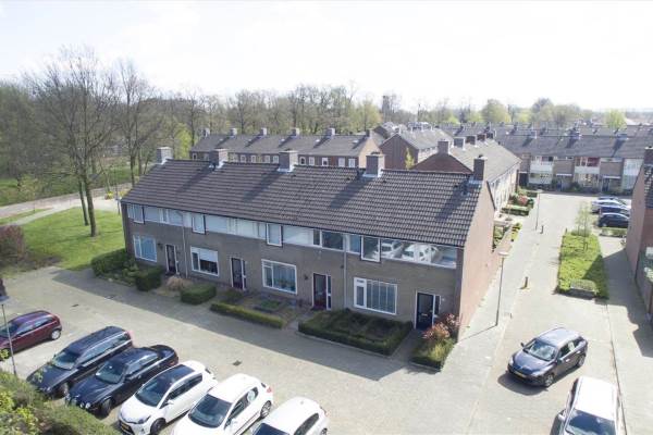 Woning Stationssingel 26 Ravenstein