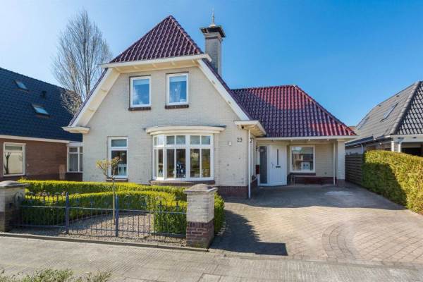 Woning mr. J.P. Miedemastraat 29 Dokkum
