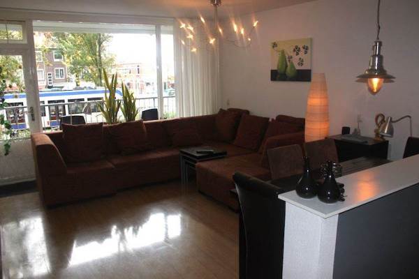 Woning Arnold Spoelplein 16 Den Haag