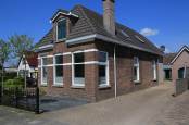Woning De Vos van Steenwijklaan 15 Hoogeveen
