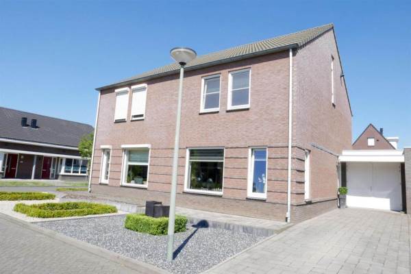 Woning Dorpsgraaf 3 Neer