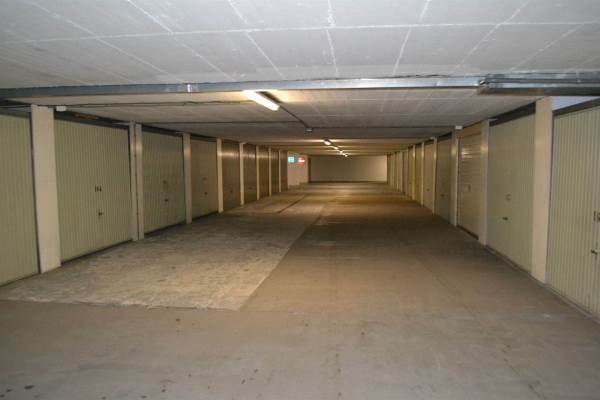 Garage Burgemeester van Fenemaplein 168 Zandvoort